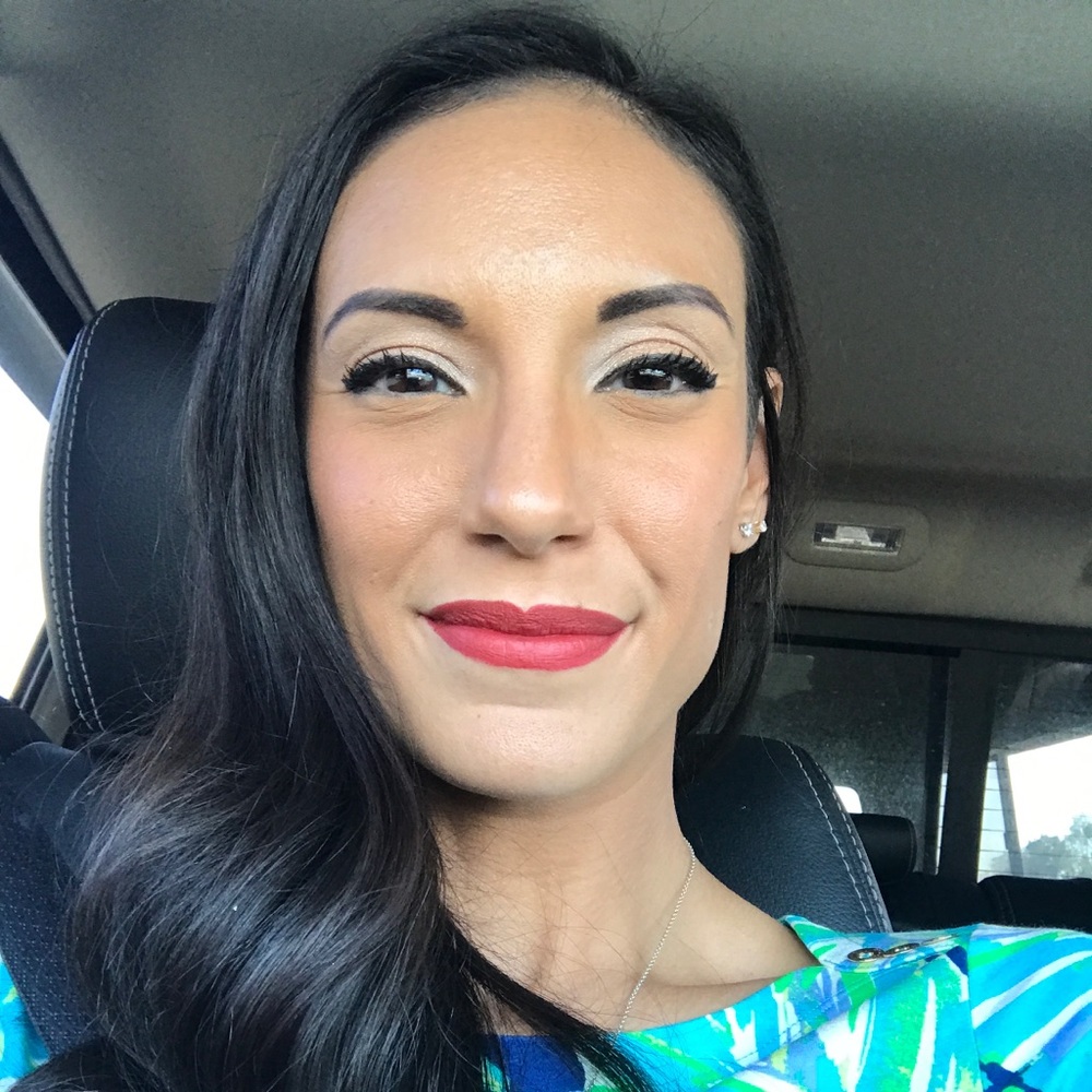 Meet your Posher, Rachel